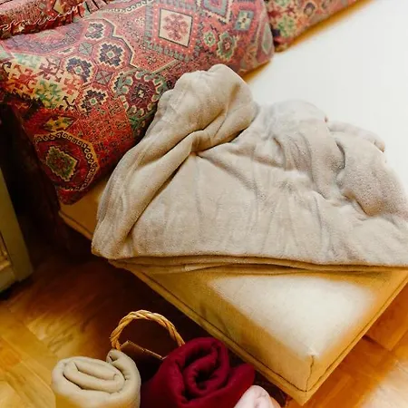 شقة Zamak سومبور